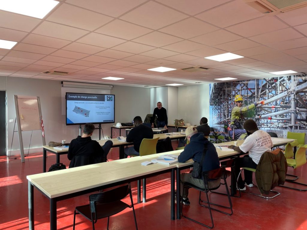 Formation de montage d'échafaudage chez Layher Formation