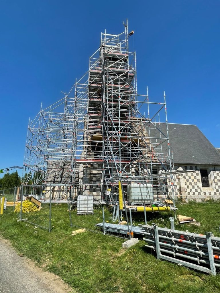 Echafaudage Layher France église st eugénie