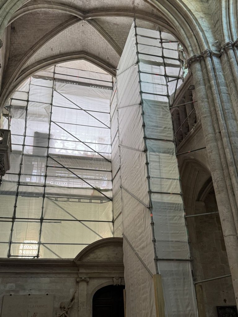 Evreux eglise Layher echafaudage