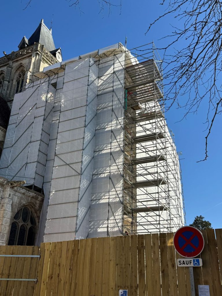 chantiers eglise Evreux Layher