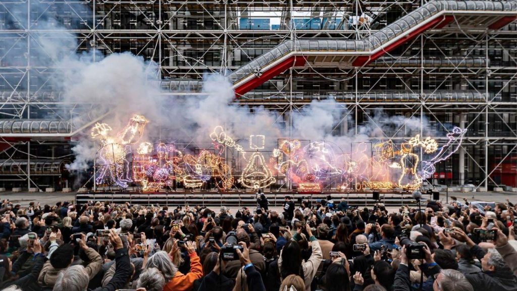 Echafaudage pour scène événementielle au Centre Pompidou