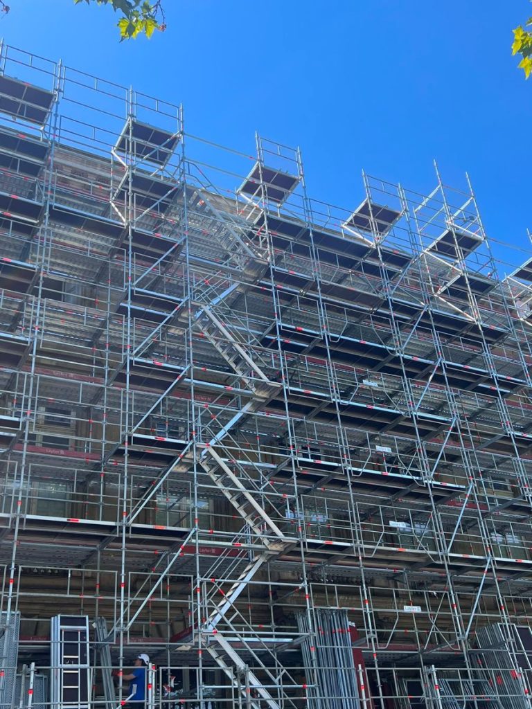 travaux à la monnaie de paris échafaudage Layher