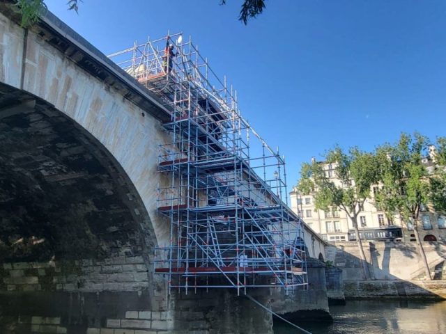 echafaudage suspendu paris