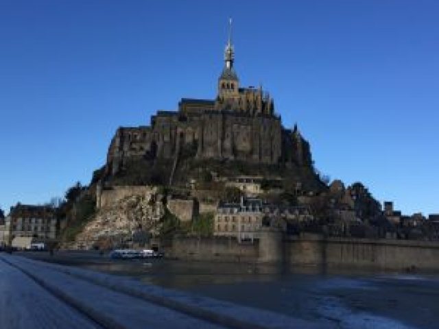Echafaudage au mont saint michel